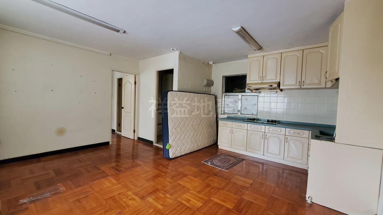 二手樓成交|屯門三房銀主盤劈170萬沽 重返2017年 呎價不足8000元