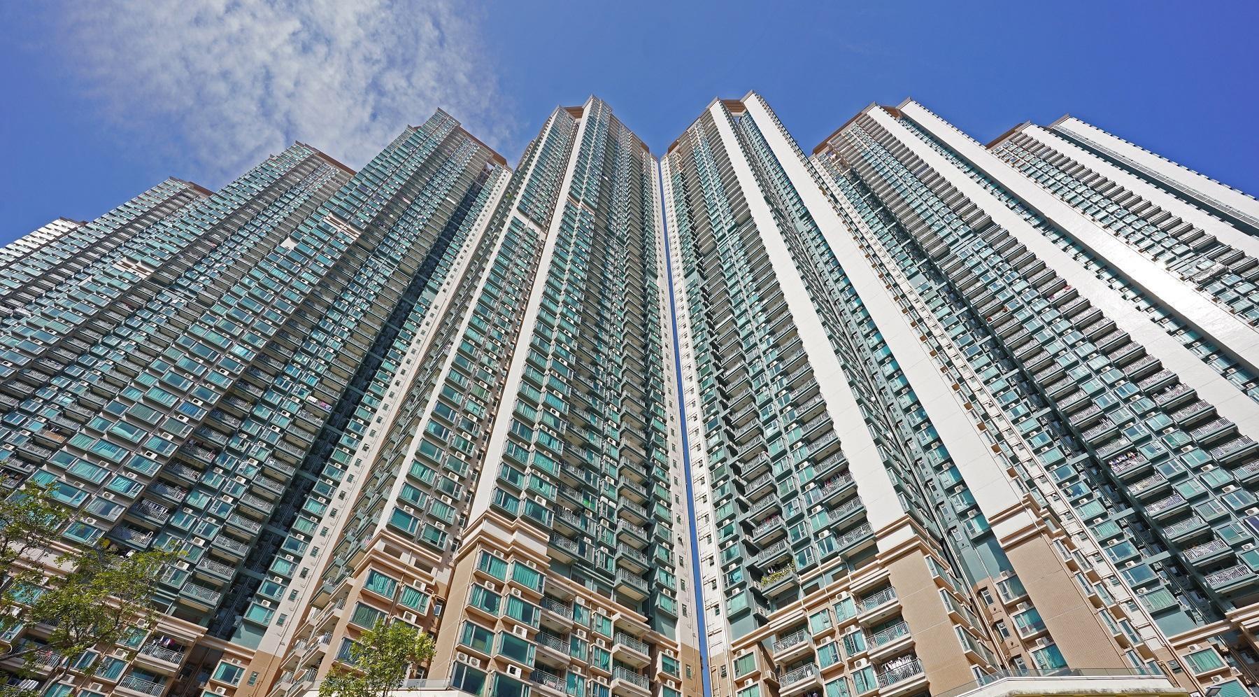 東涌映灣園8月錄得7宗成交,按月增加1宗,但平均實用呎價急挫近12%,報11,320元,創近1年半新低,並於期內首度跌穿12,000元關口。