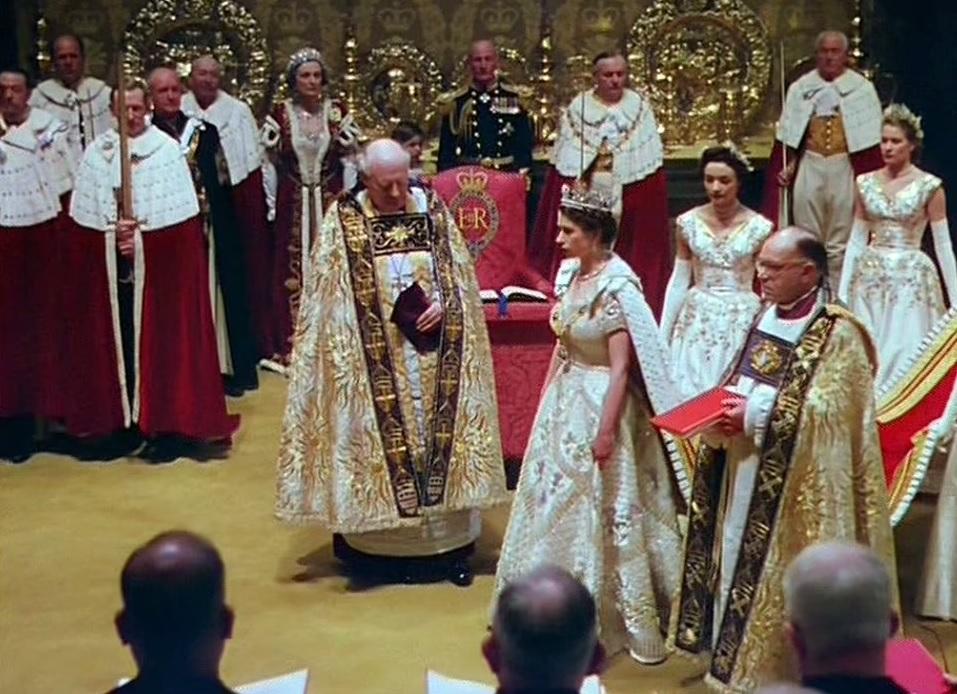 英女王加冕禮作全程電視直播。(互聯網)