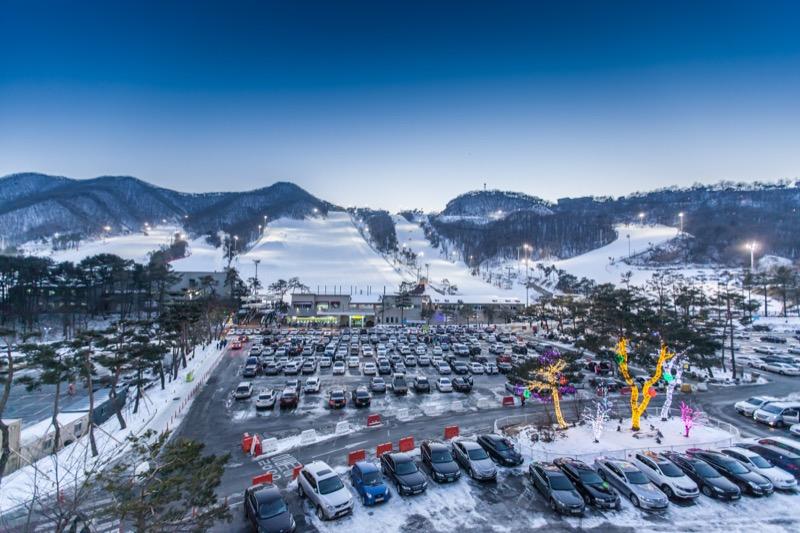芝山森林滑雪渡假村一日遊