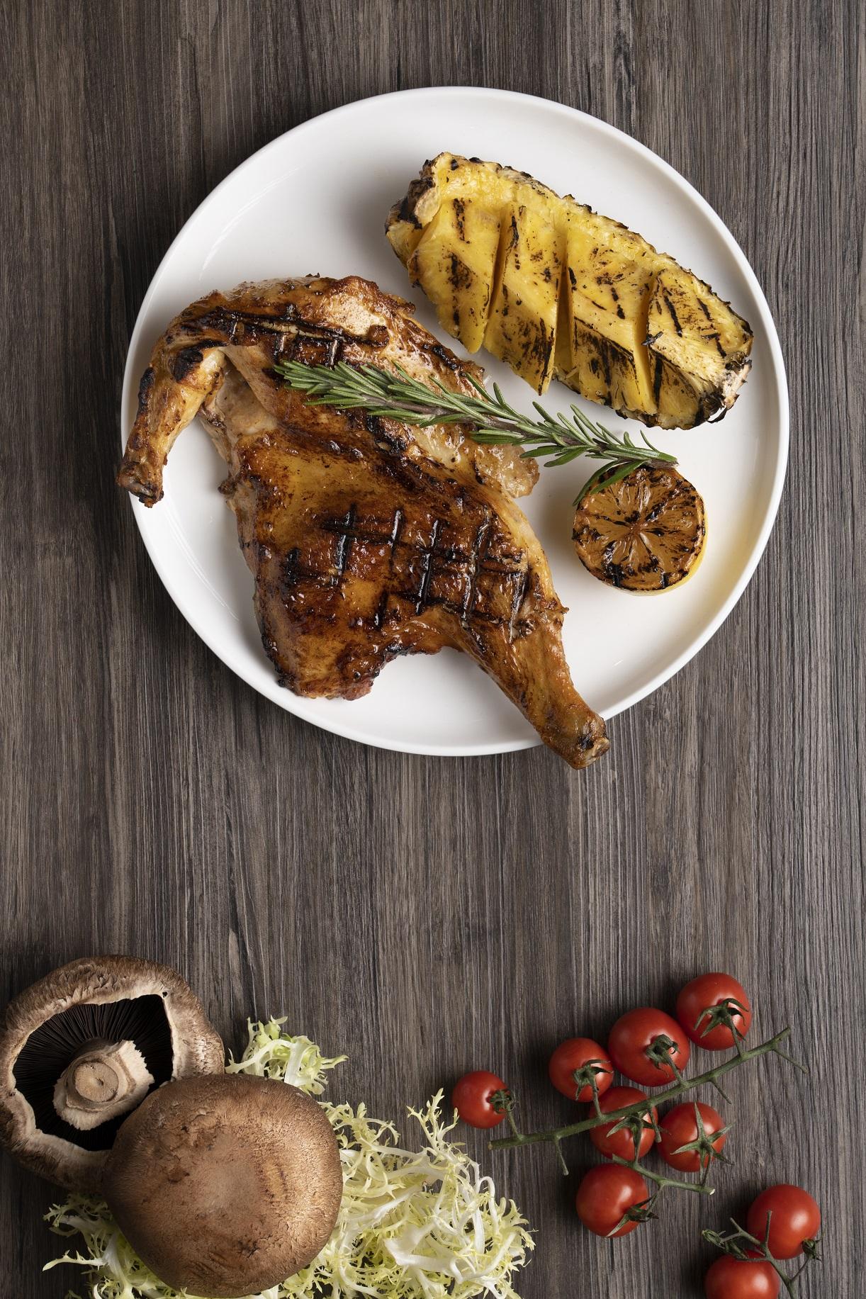 香草檸檬燒黃油雞 配 烤菠蘿