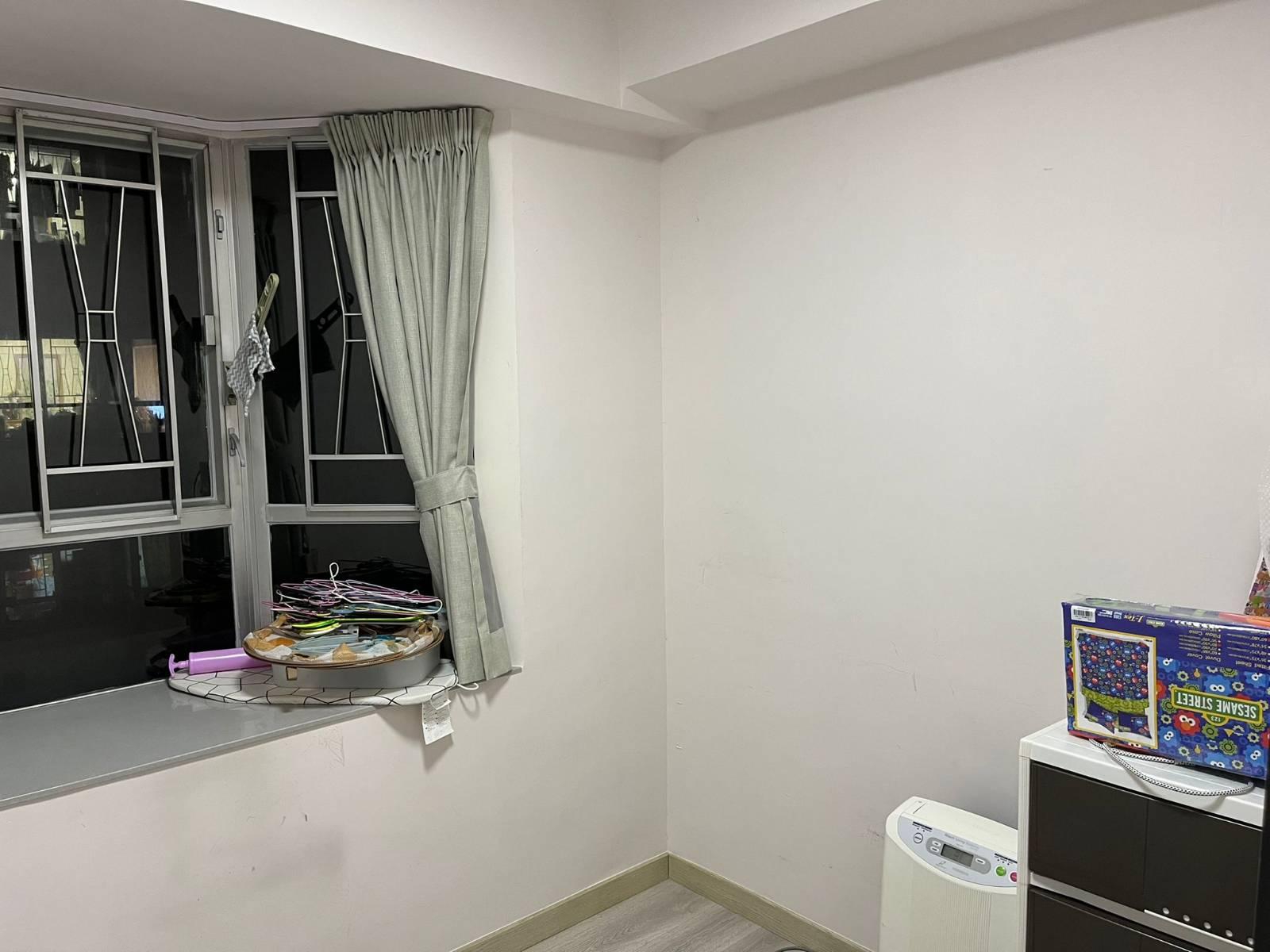 睡房間隔方正,空間充裕。