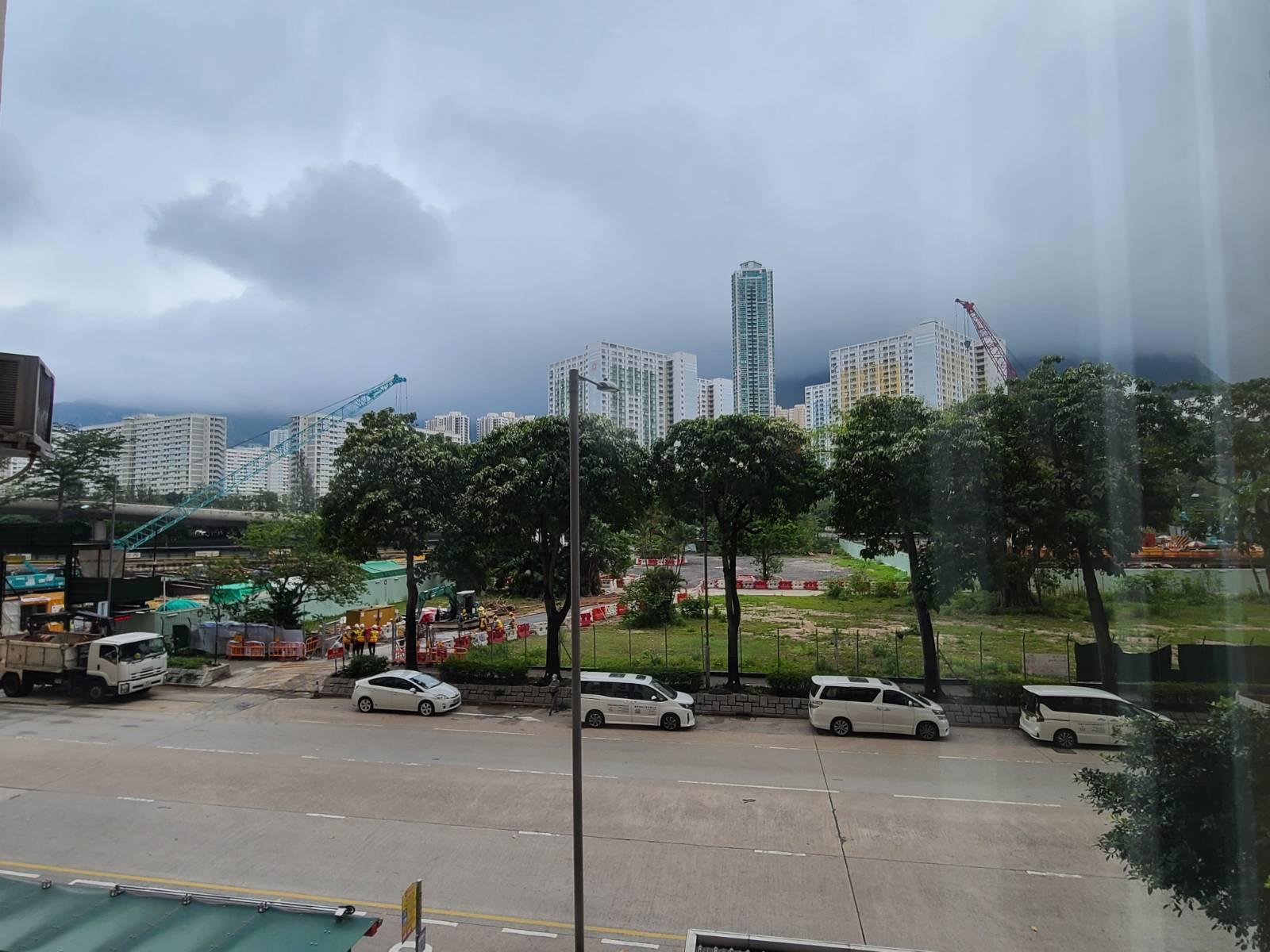 單位座向東北,雖位處低層,但景觀開揚。