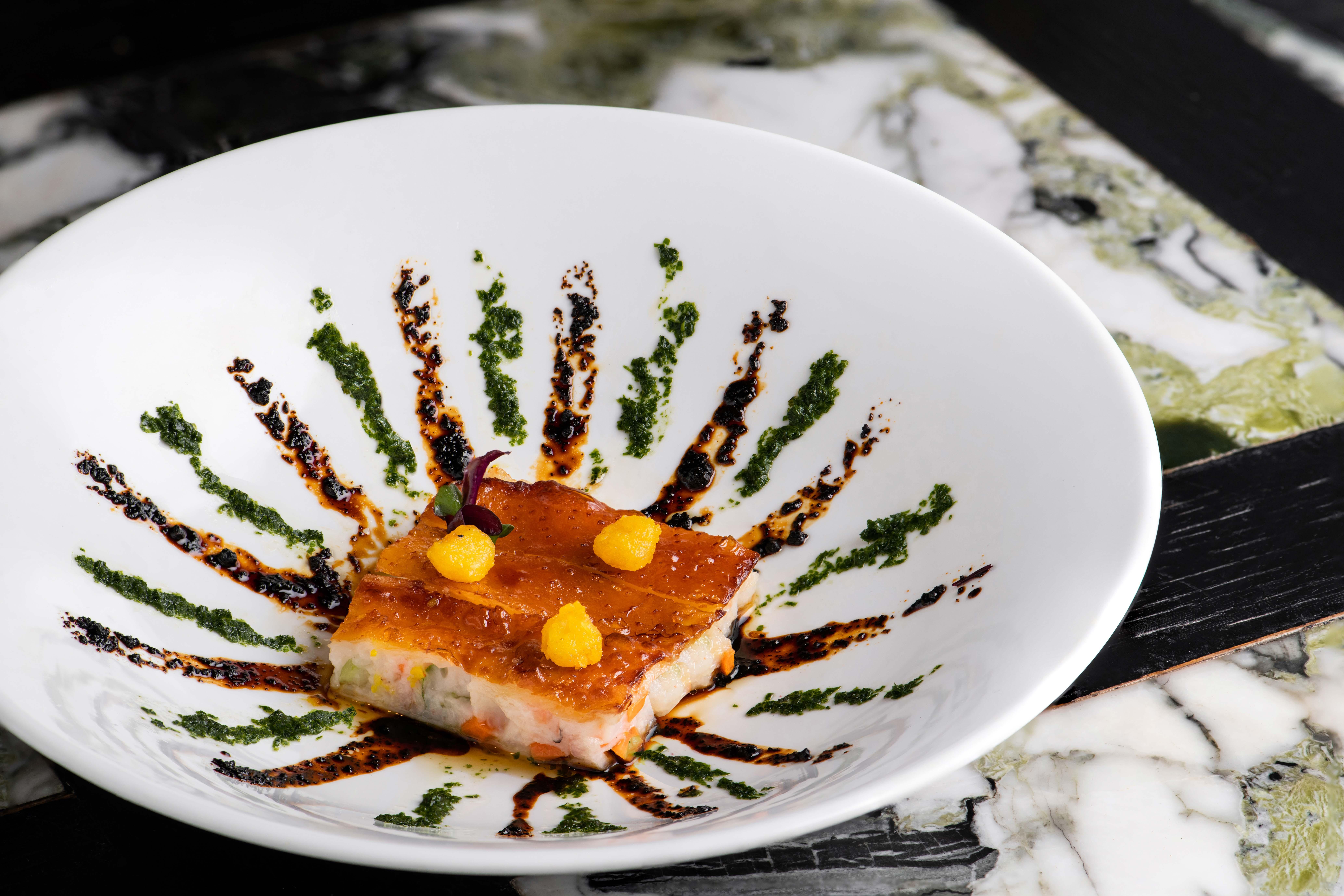 黑松露脆皮江南百花雞($168)