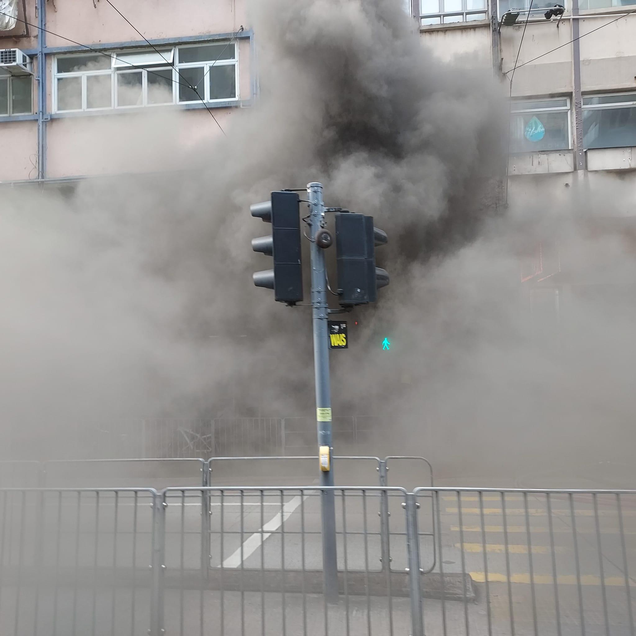 懷疑爐頭搶火發生火警。(陳沛然@FB)