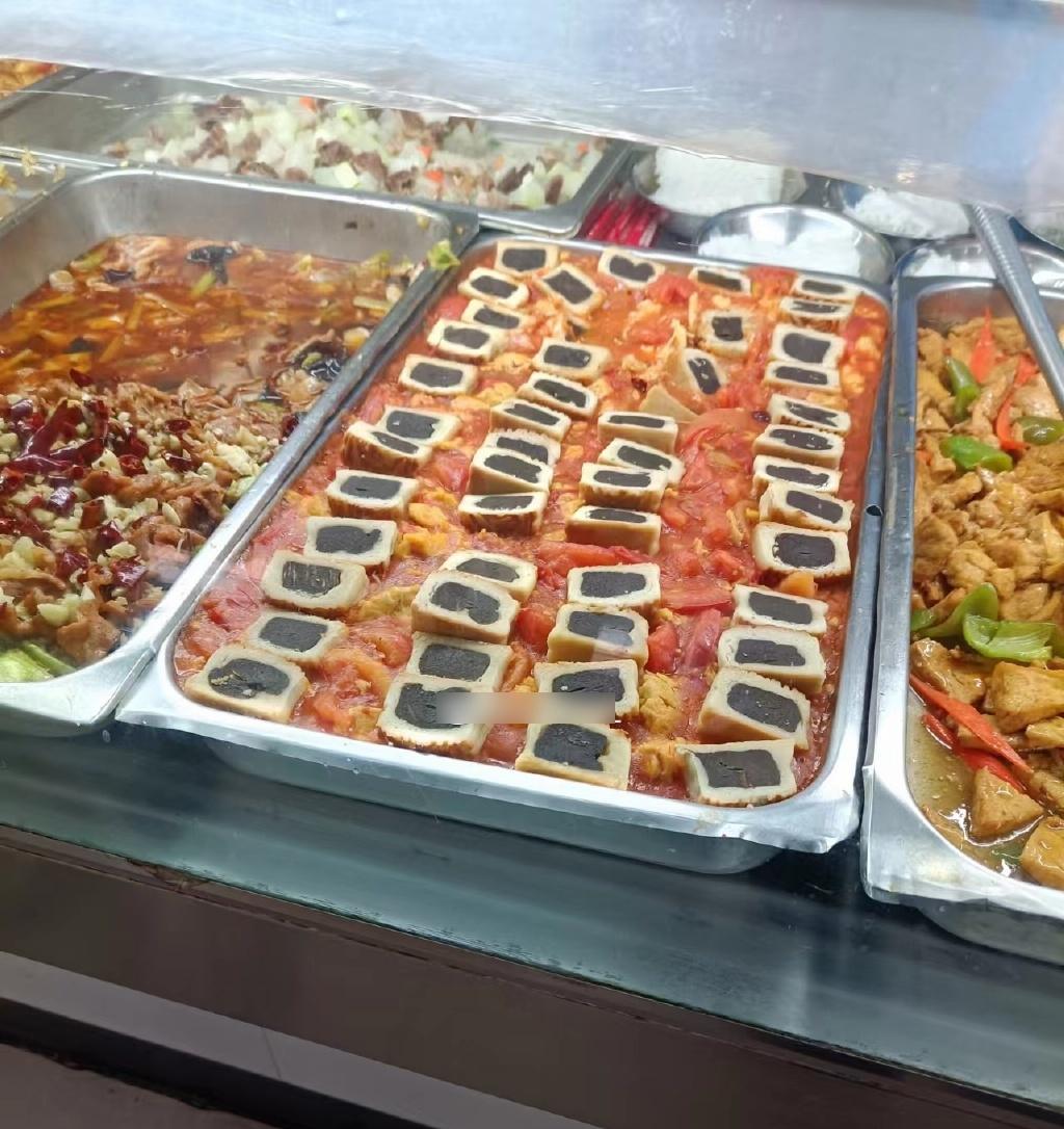 吉林大學飯堂的番茄蛋炒月餅。(互聯網)
