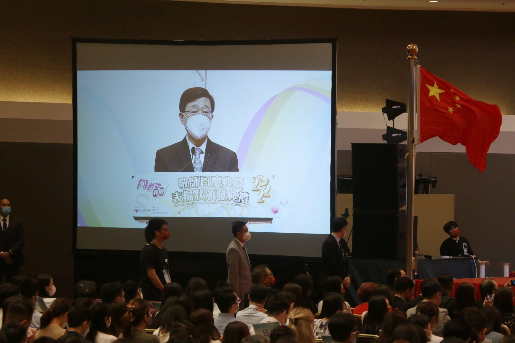 李家超稱,正制定教師專業操守指引,有助學生建立民族自豪感等。(林俊源攝)