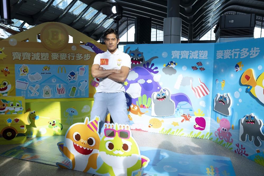 郭富城期待與兩位女兒一同閱讀麥當勞聯同Baby Shark推出的全新圖書系列,享受親子共讀時光。
