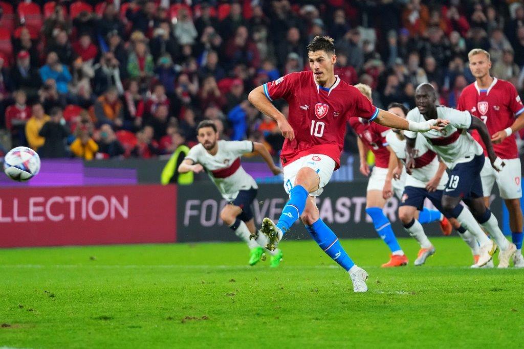 捷克中鋒沙希域射失12碼