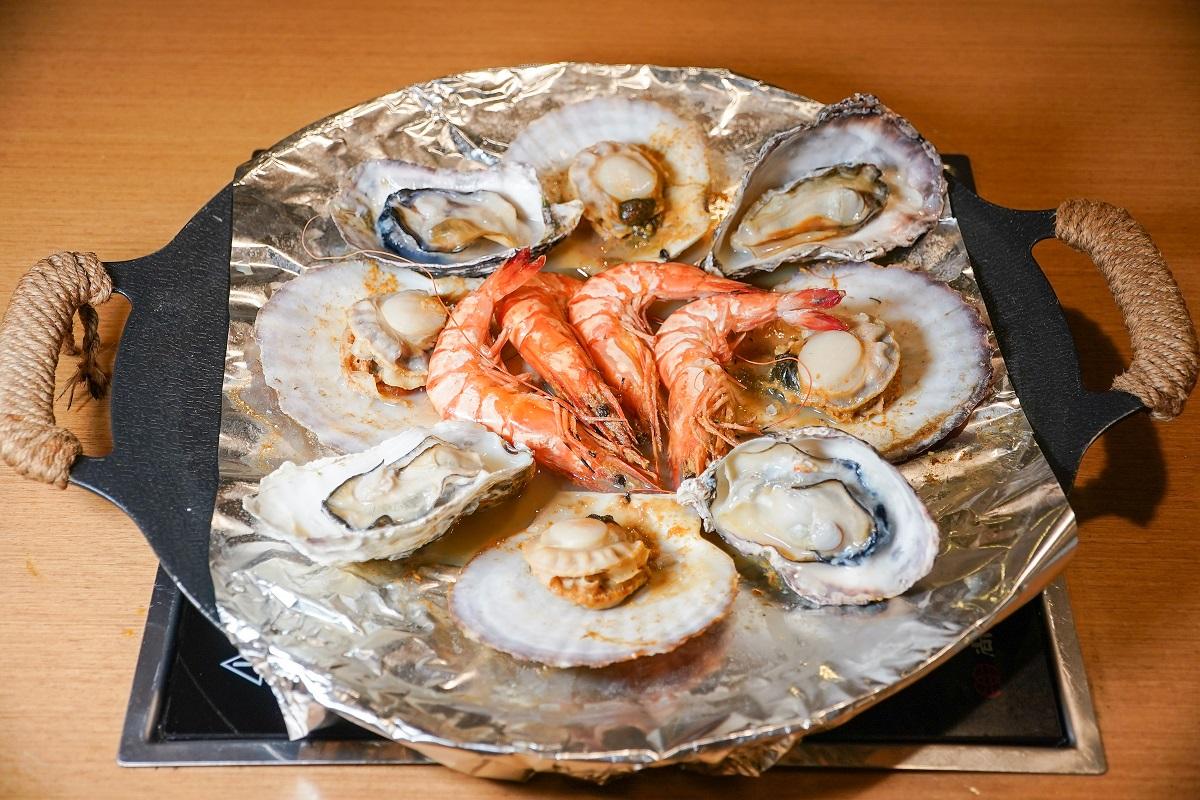 北海道大元貝牡蠣海鮮拼盤