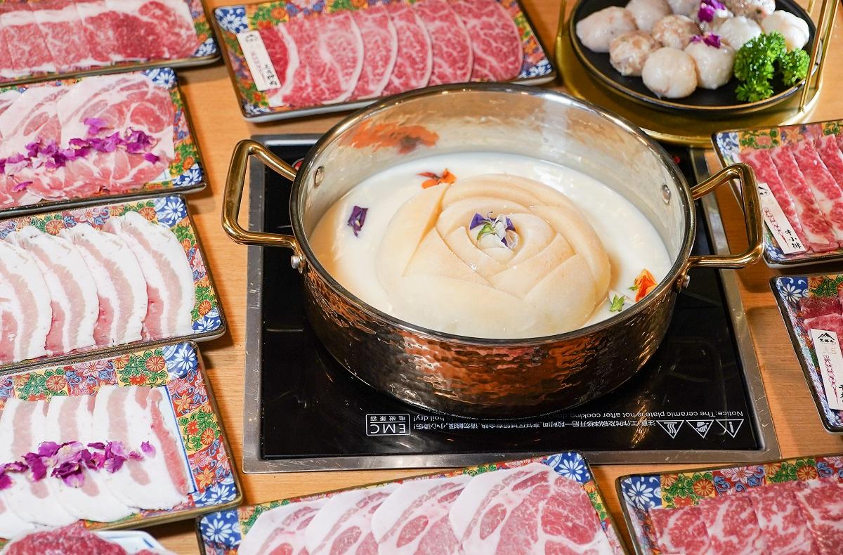 北海道豆乳玫瑰拉絲芝士鍋