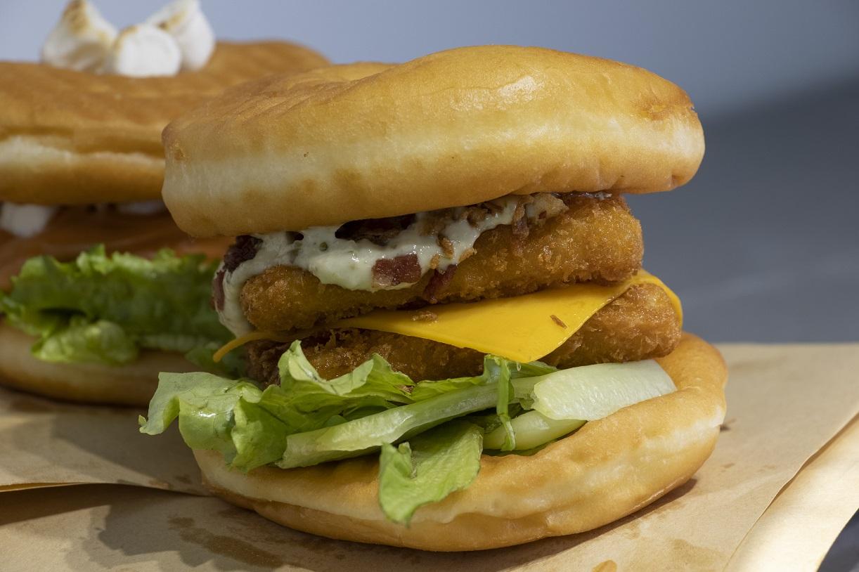 雙層魚柳冬甩漢堡($44)