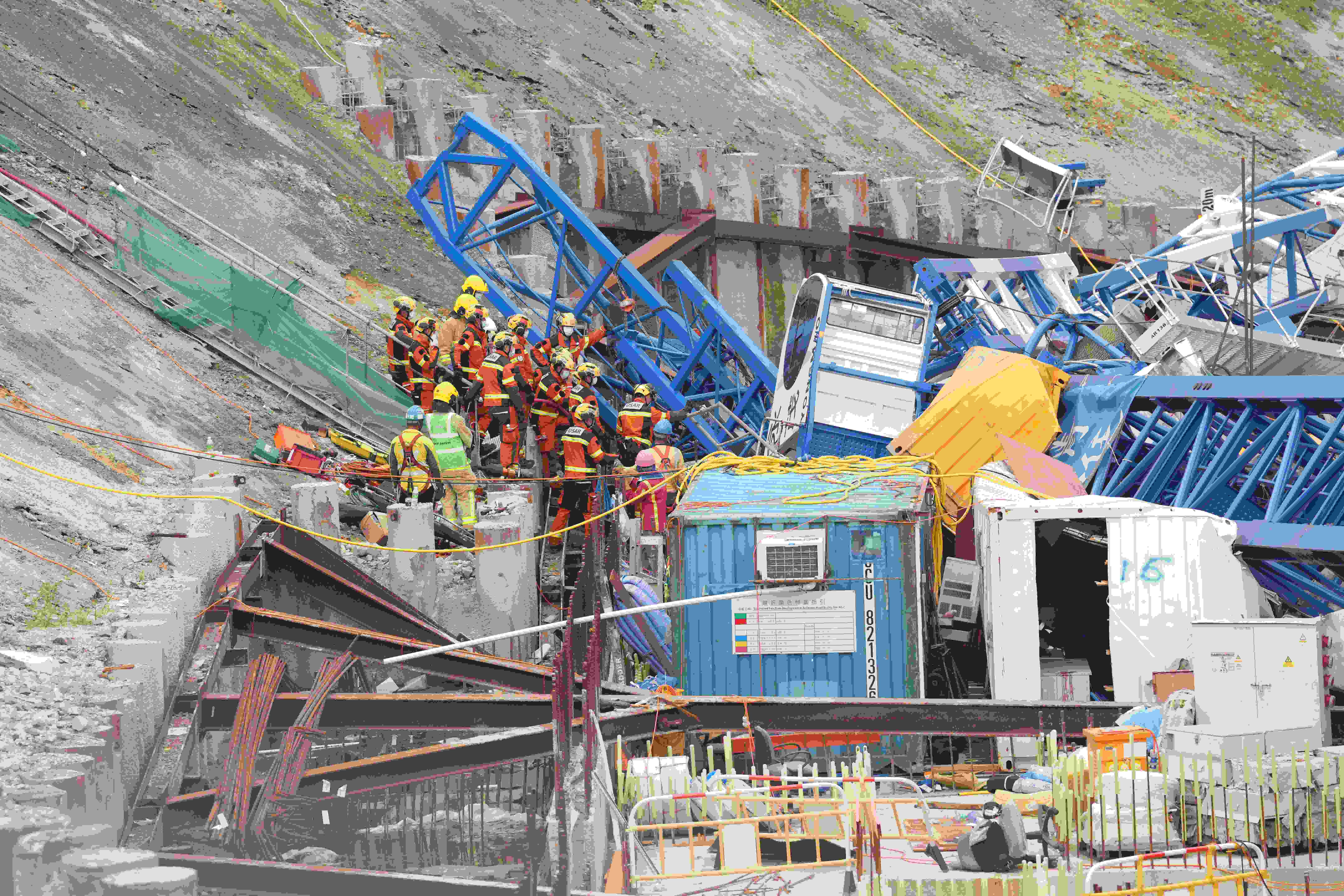 安達臣道 安達臣道地盤天秤倒塌意外