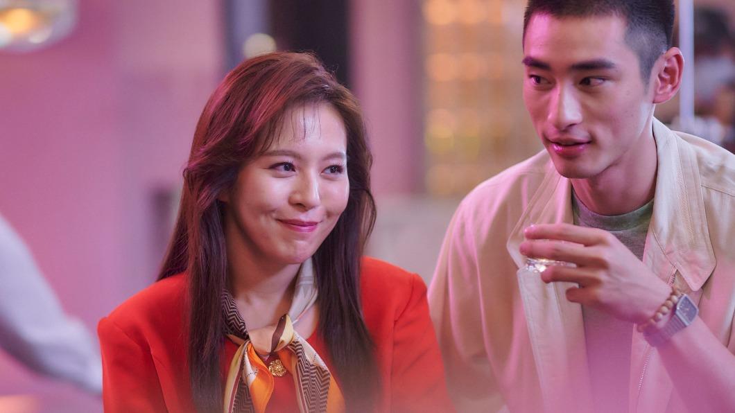 《華燈初上》的章廣辰、劉品言,亦入圍戲劇節目的最佳男、女配角。