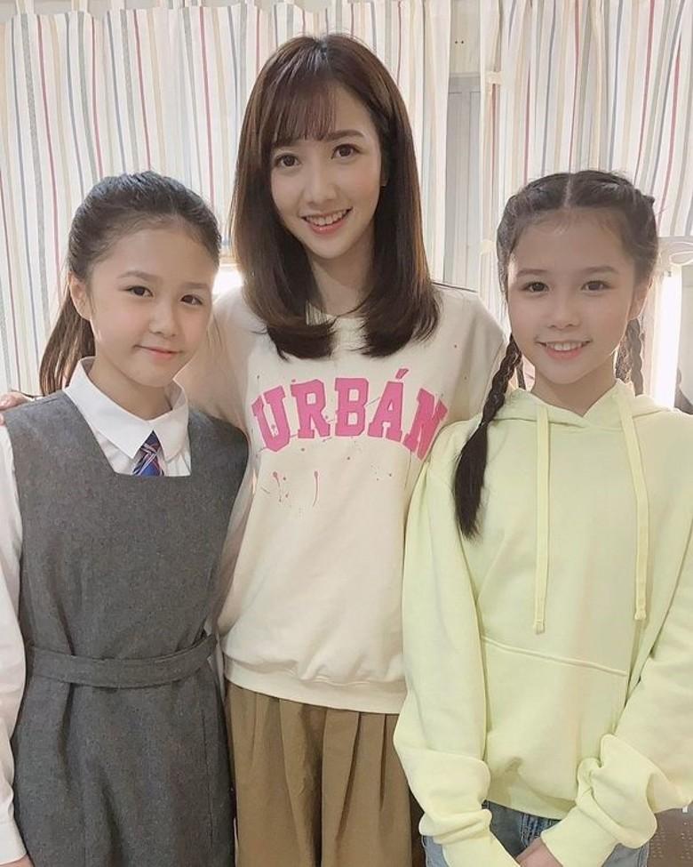 鄭寶和鄭貝去年在《ACE TALENT演藝大獎》中奪得冠軍及季軍。