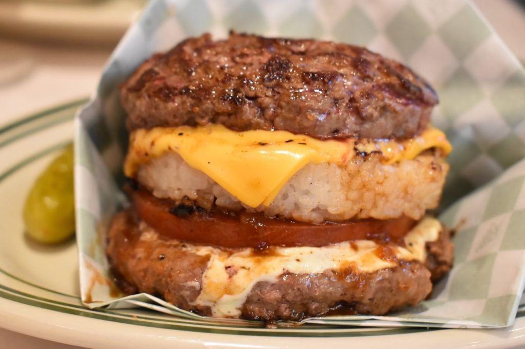 WILDIN’ OUT漢堡包(相片來源:instagram:shaketreedinertokyo)