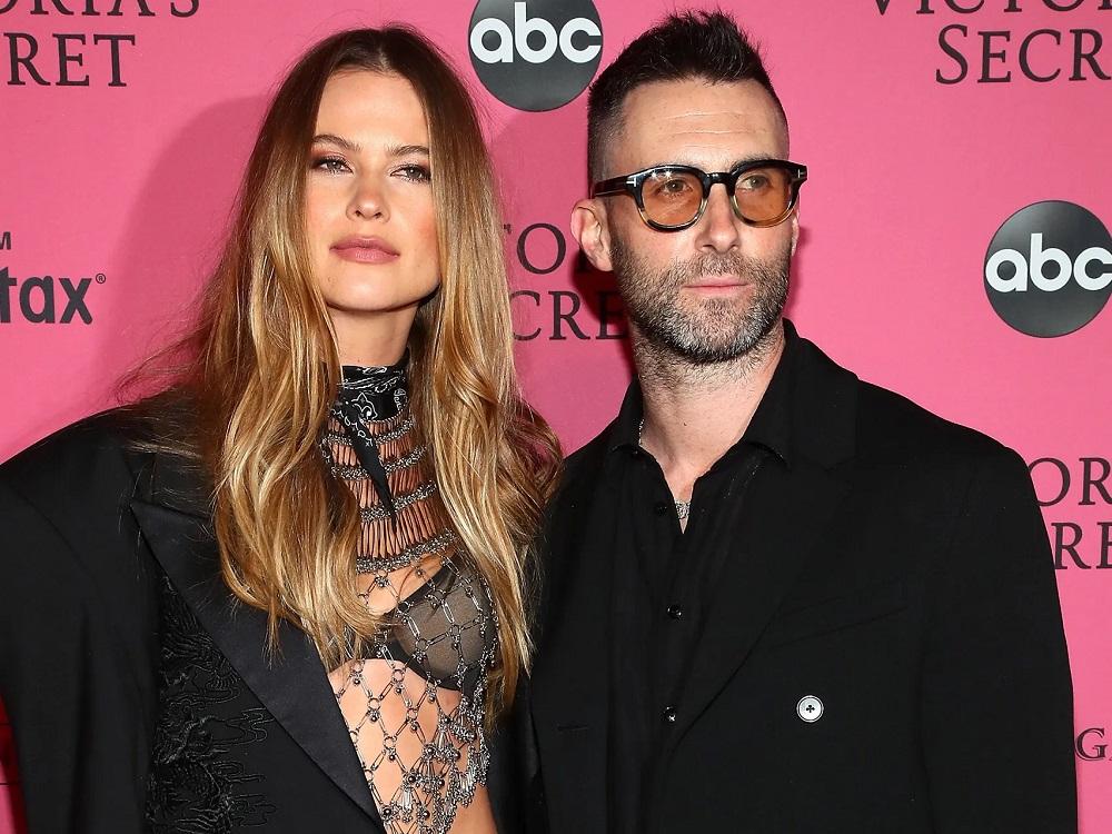 Adam Levin與Behati Prinsloo結婚8年,育有兩囡囡。