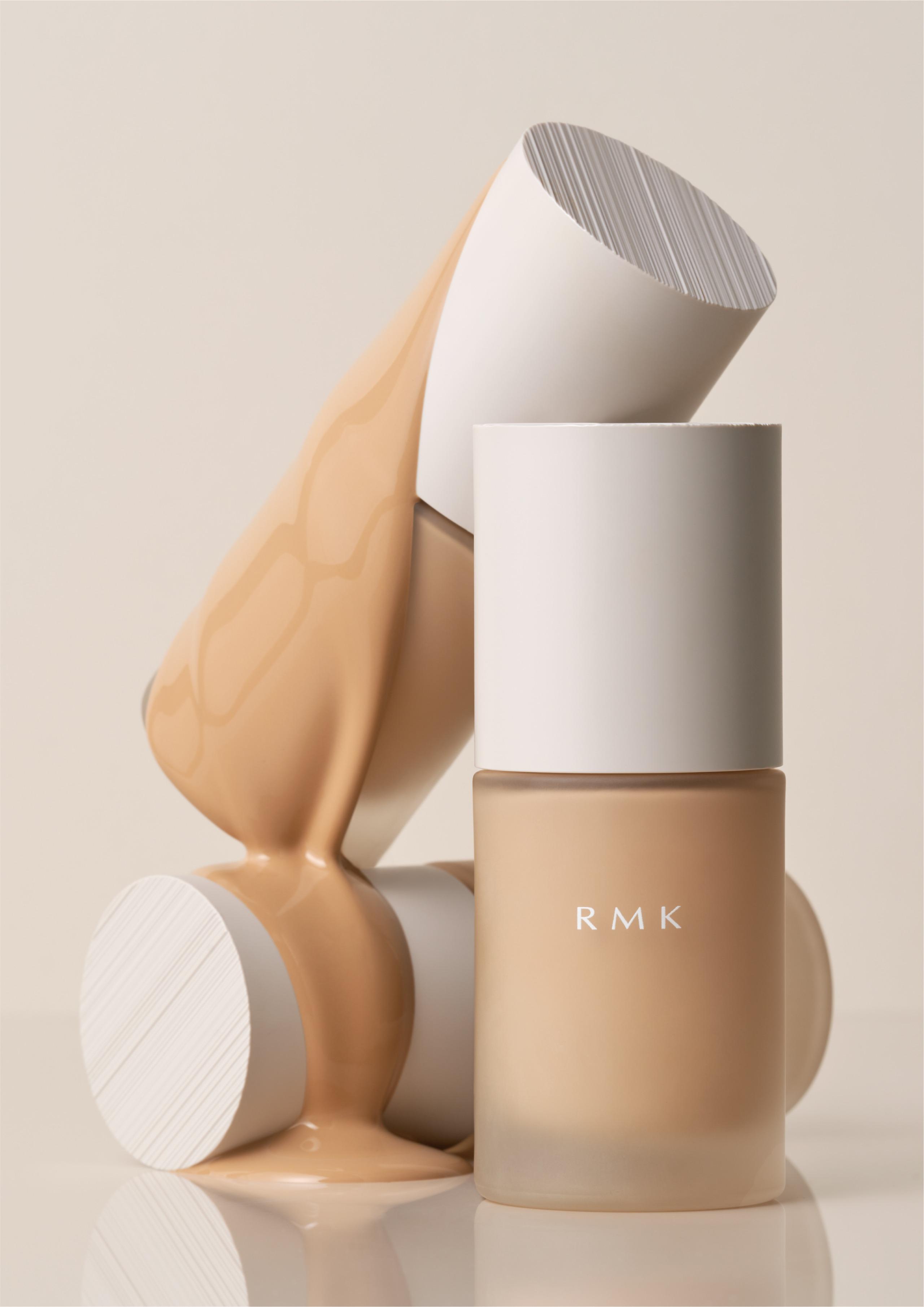 RMK 原美零瑕絲絹粉底液 $420