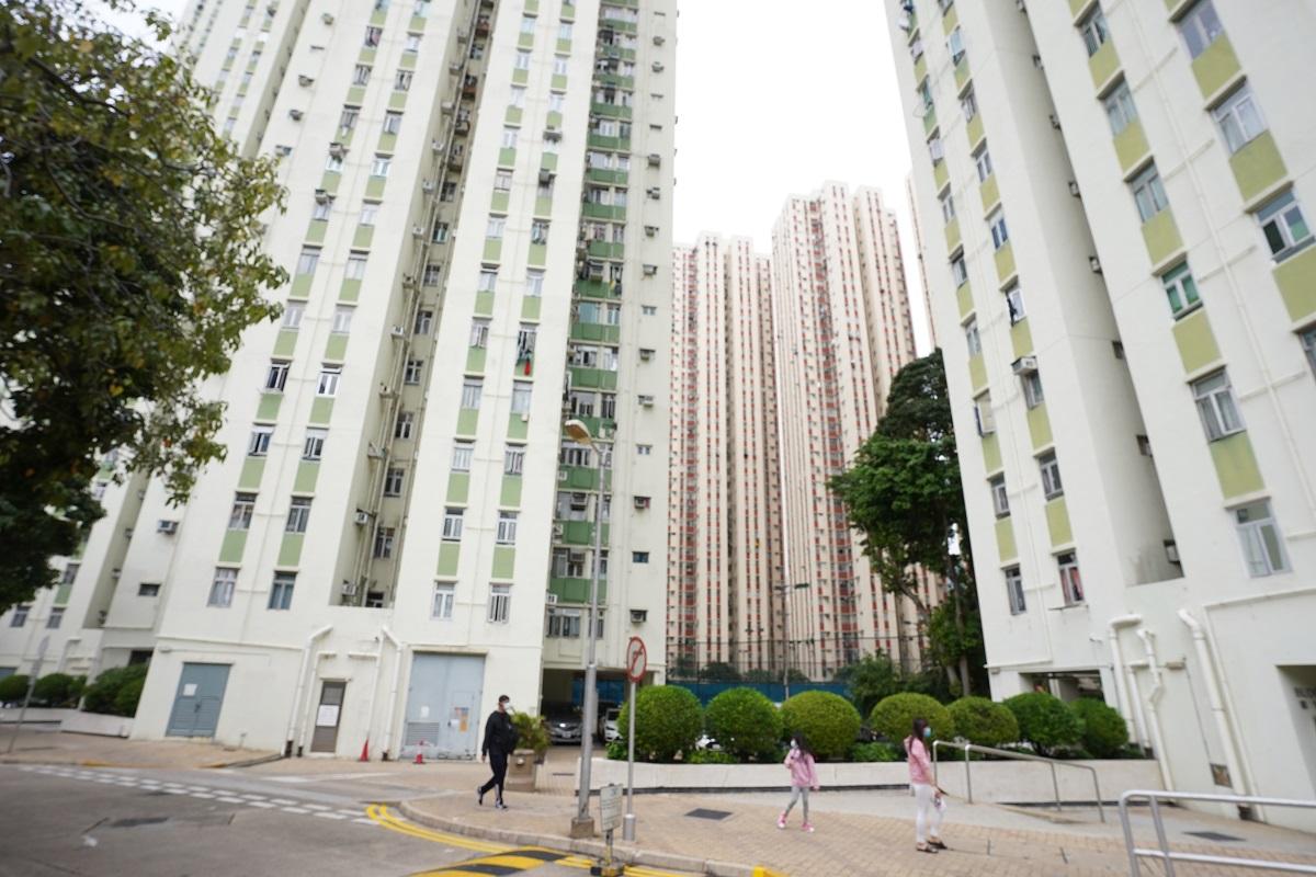 當局在麗晶花園12座發現3人違反強制檢測公告。(資料圖片/陳奕釗攝)