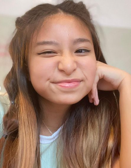 14歳的Celine青春無敵。