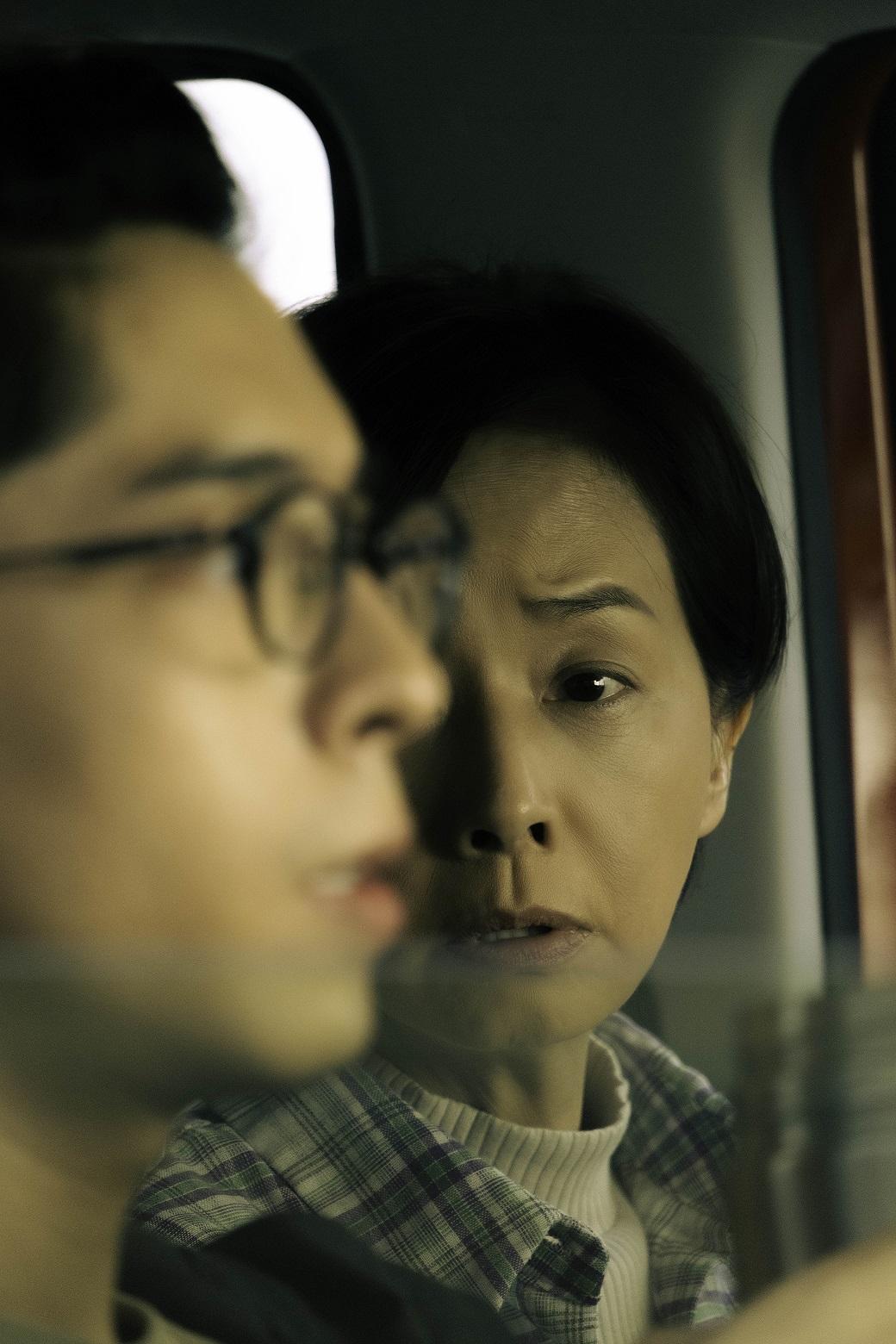 Edan與毛舜筠在《過時·過節》演母子。