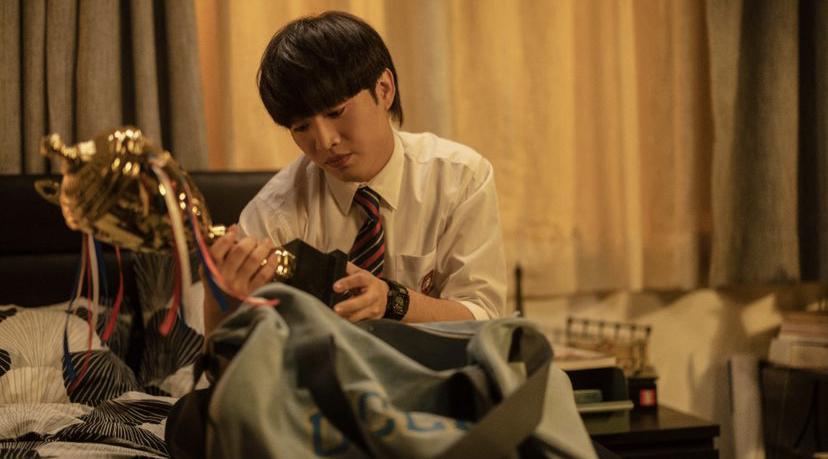 Jer在《阿媽有咗第二個》演不懂唱歌的盧子軒,在戲中他只了英文歌《Jonathan’s Soliloquy》。