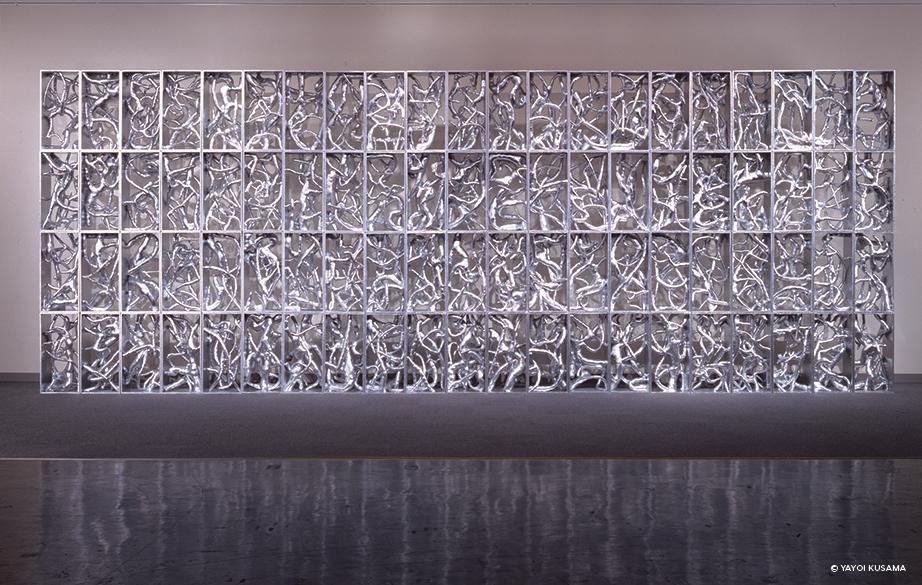 草間彌生 《流星》