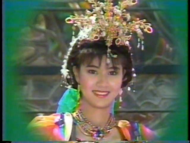 李嘉欣當年因為無綫延期,令她只有參加世界小姐。