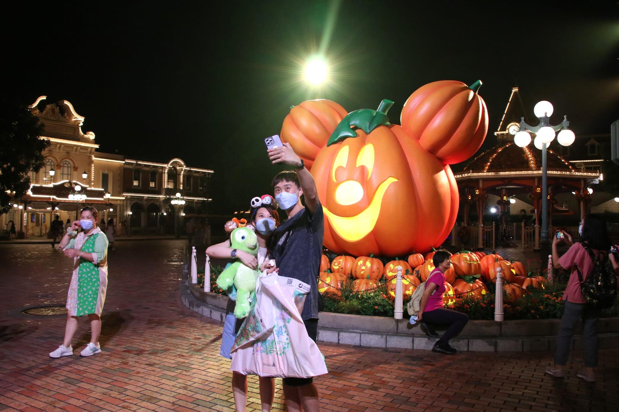 香港迪士尼重推港人優惠,$759可入園兩次。