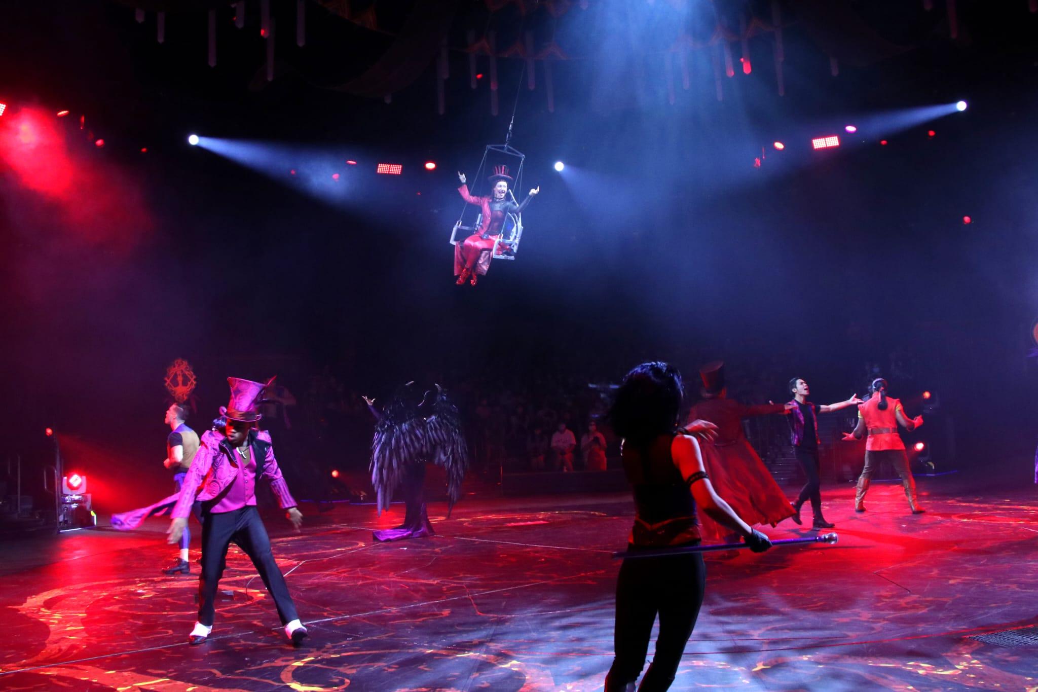 今年迪士尼同樣有「惡人舞動迪士尼」(林俊源攝)