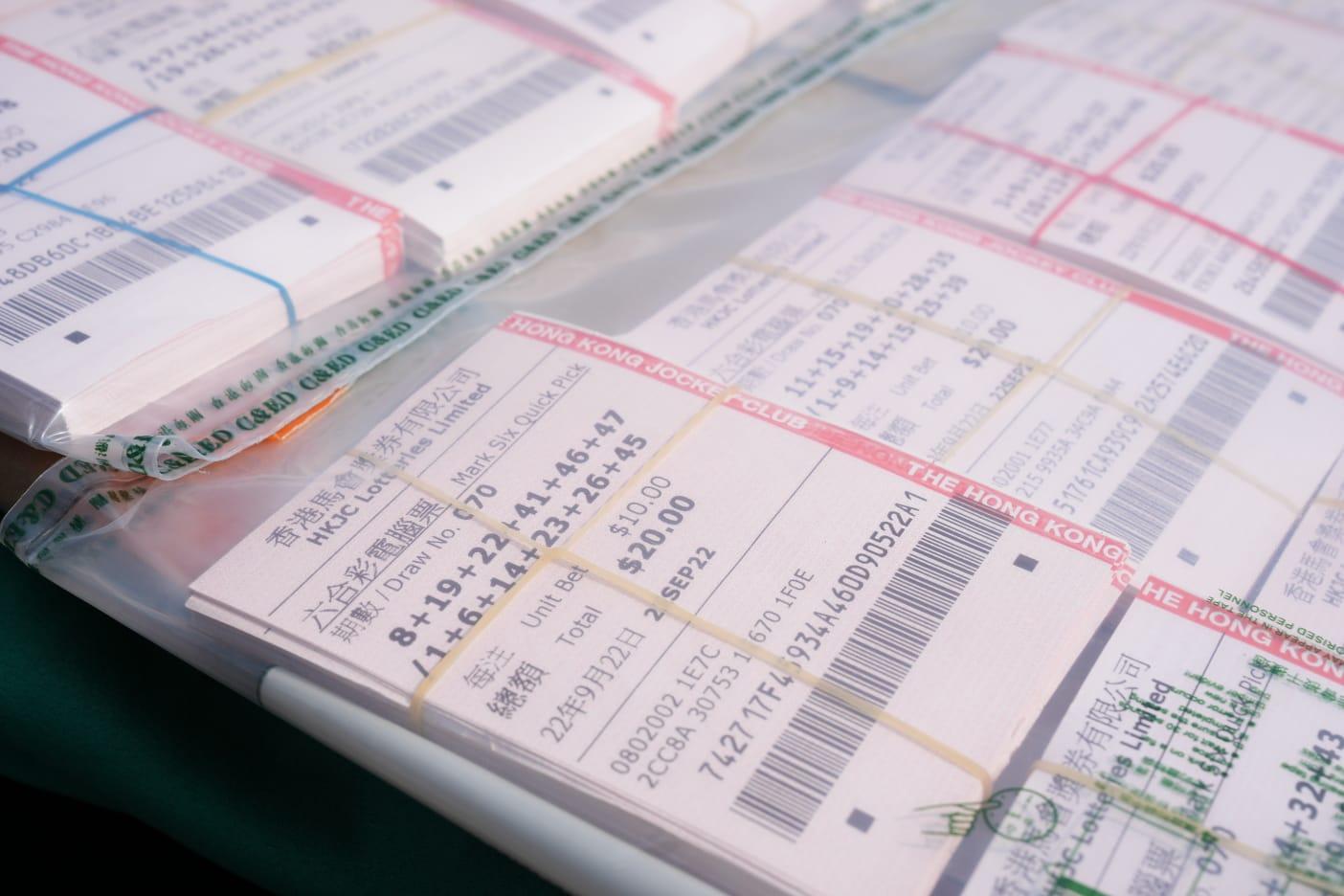 海關偵破約1000萬元內河船走私案 檢智能手機及今晚開彩六合彩票