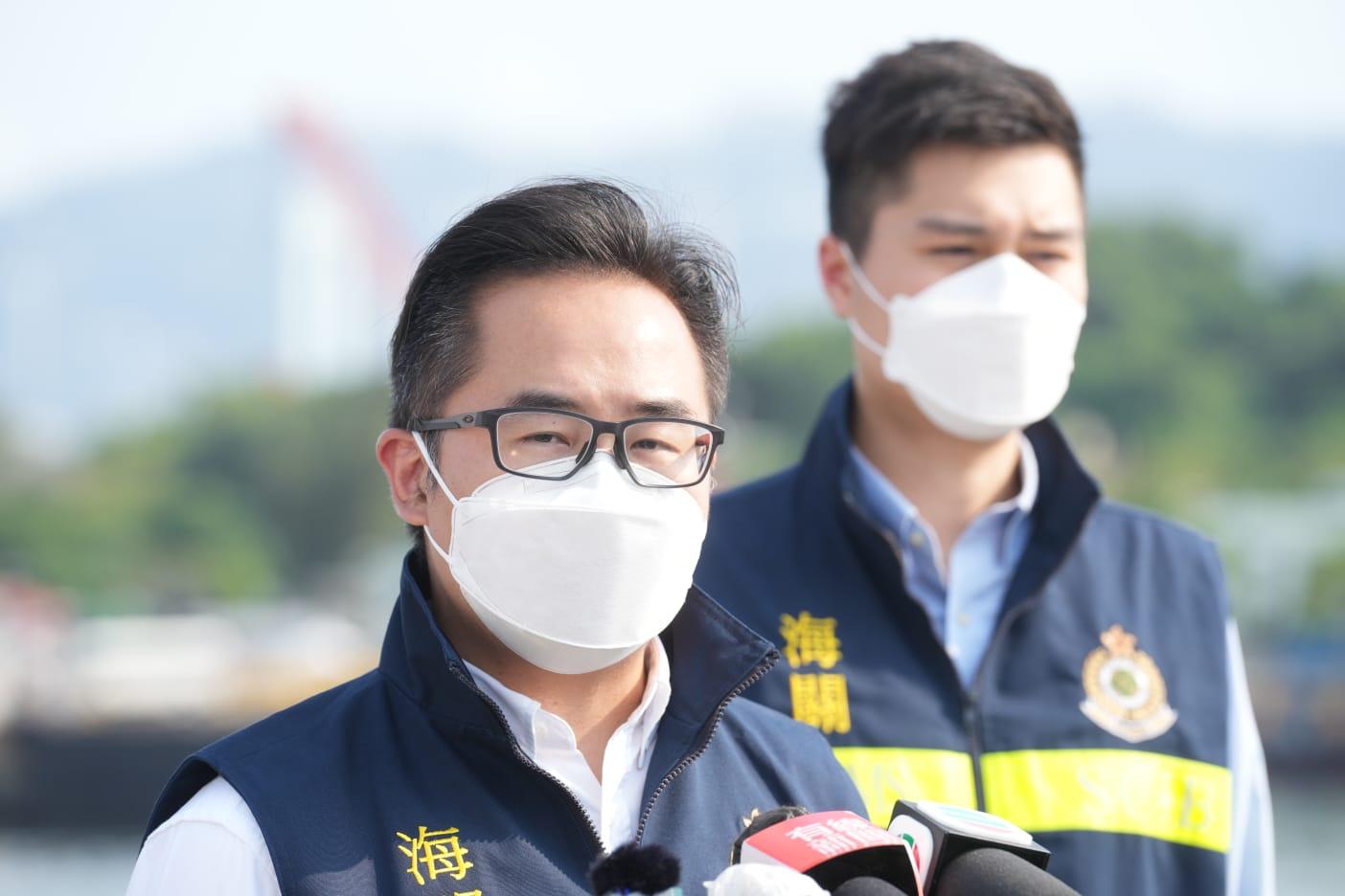 海關偵破約1000萬元內河船走私案 檢智能手機及今晚開彩六合彩票