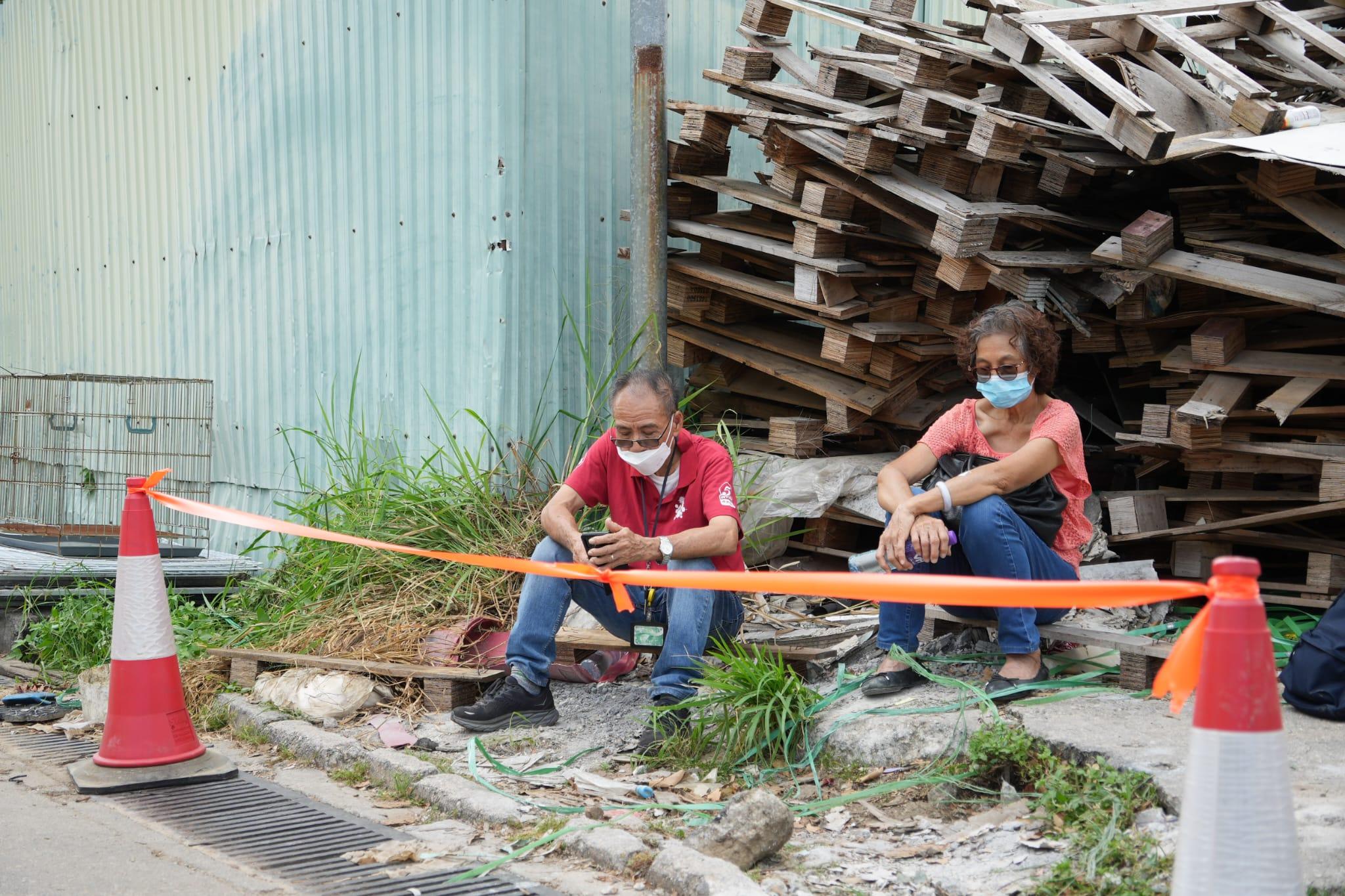 志記鎅木廠|地政總署今晨圍封木廠 警員在場戒備 (持續更新)