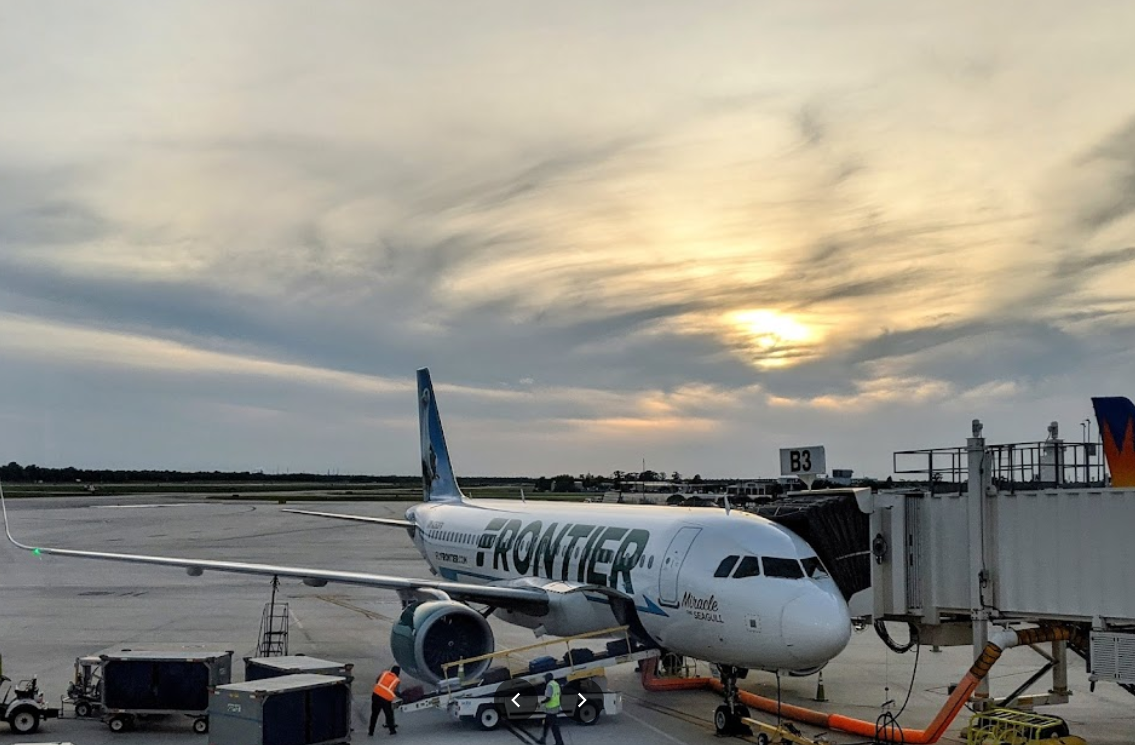 湯普森出事時據報正在停機坪卸載邊彊航空客機的行李,圖為示意圖。(資料圖片)