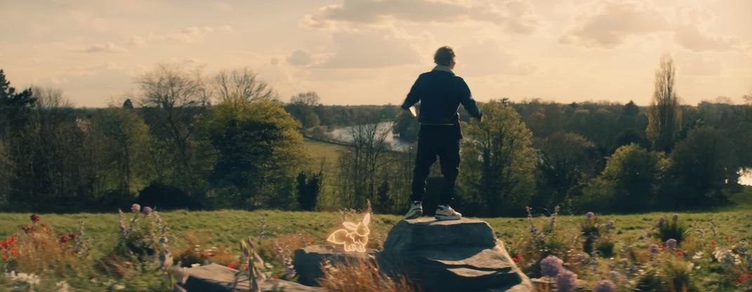 《Celestial》今日上架,MV亦同時曝光。