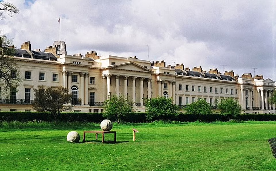 英國豪宅1-18 York Terrace East。(互聯網)