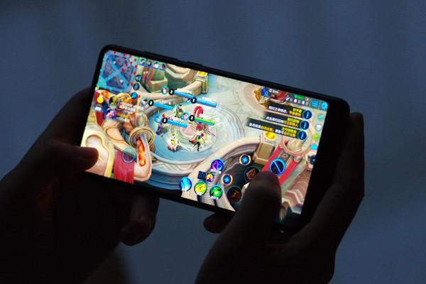 國慶假期未成年人限日玩1小時  深圳大力發展電競