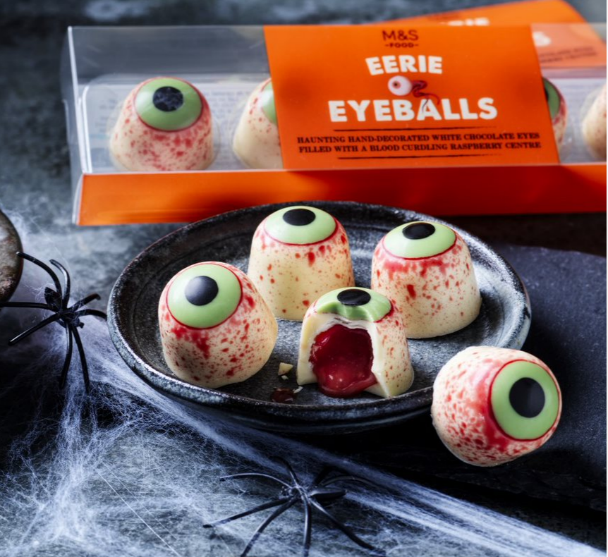Marks & Spencer「爆眼」白朱古力球.