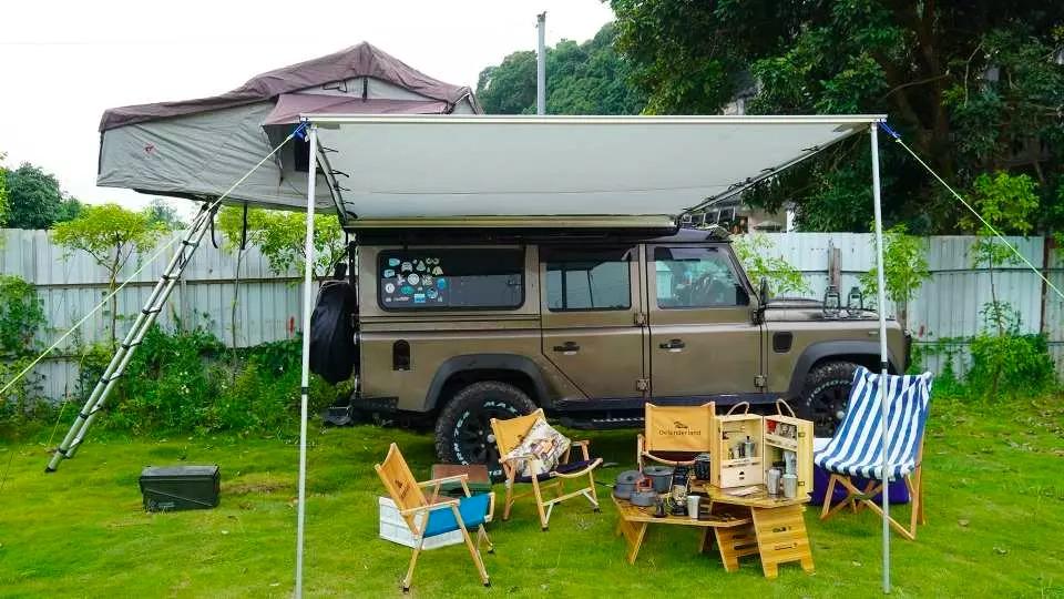 Land Rover Defender 汽車露營體驗