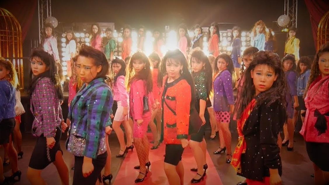 伊原六花(中)入行前是大阪府立登美丘高校舞蹈部的隊長,當時表現已獲賞識。