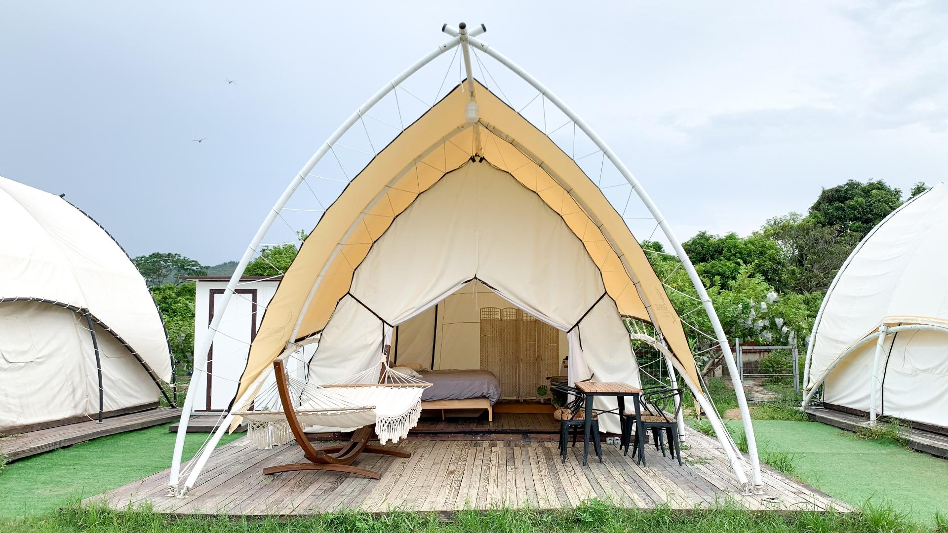 帆船營以簡約小清新風格為主題,共設有3個帆船營。