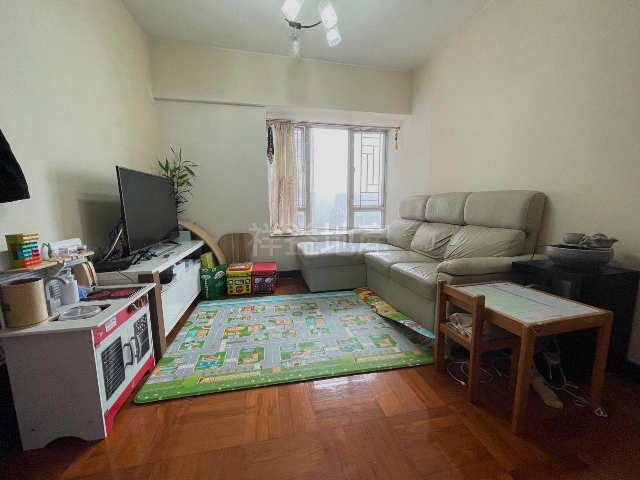 二手居屋成交|上車客鍾情廳大房大!議價「扑槌」入市屯門景新臺高層兩房