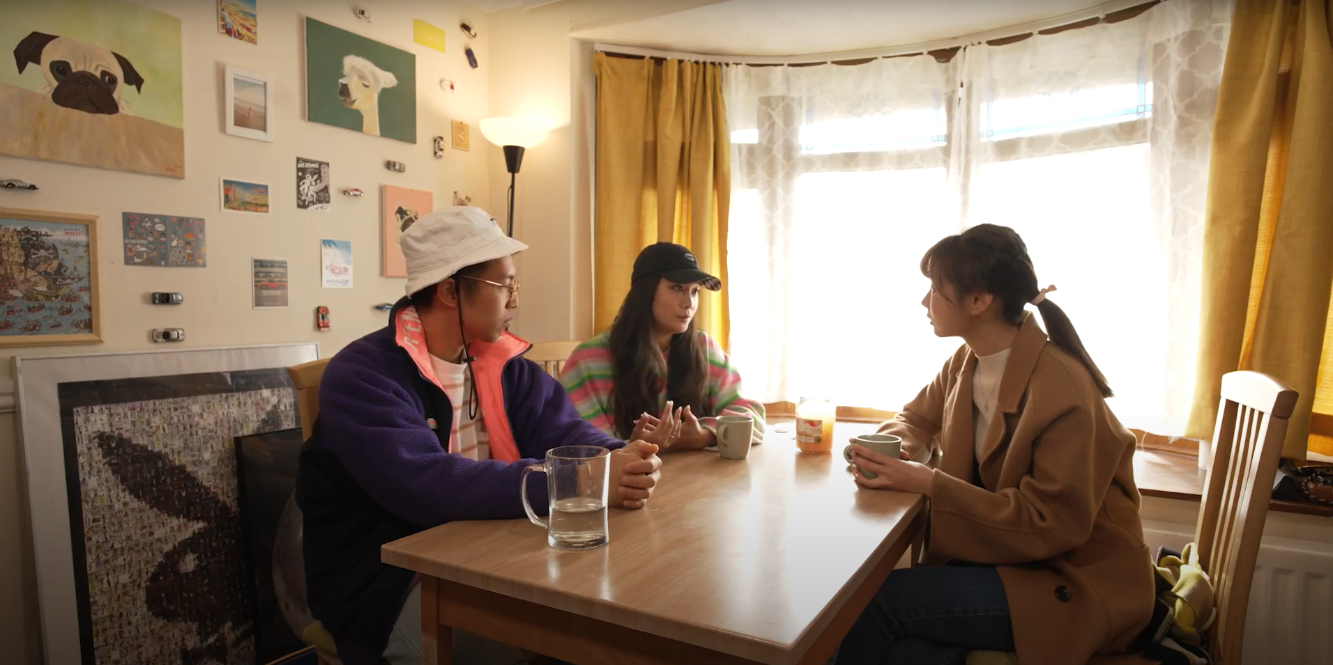 簡淑兒為HOY TV節目《離鄉別井的故事》到英國伯明翰,訪問林師傑與歐陽巧瑩。