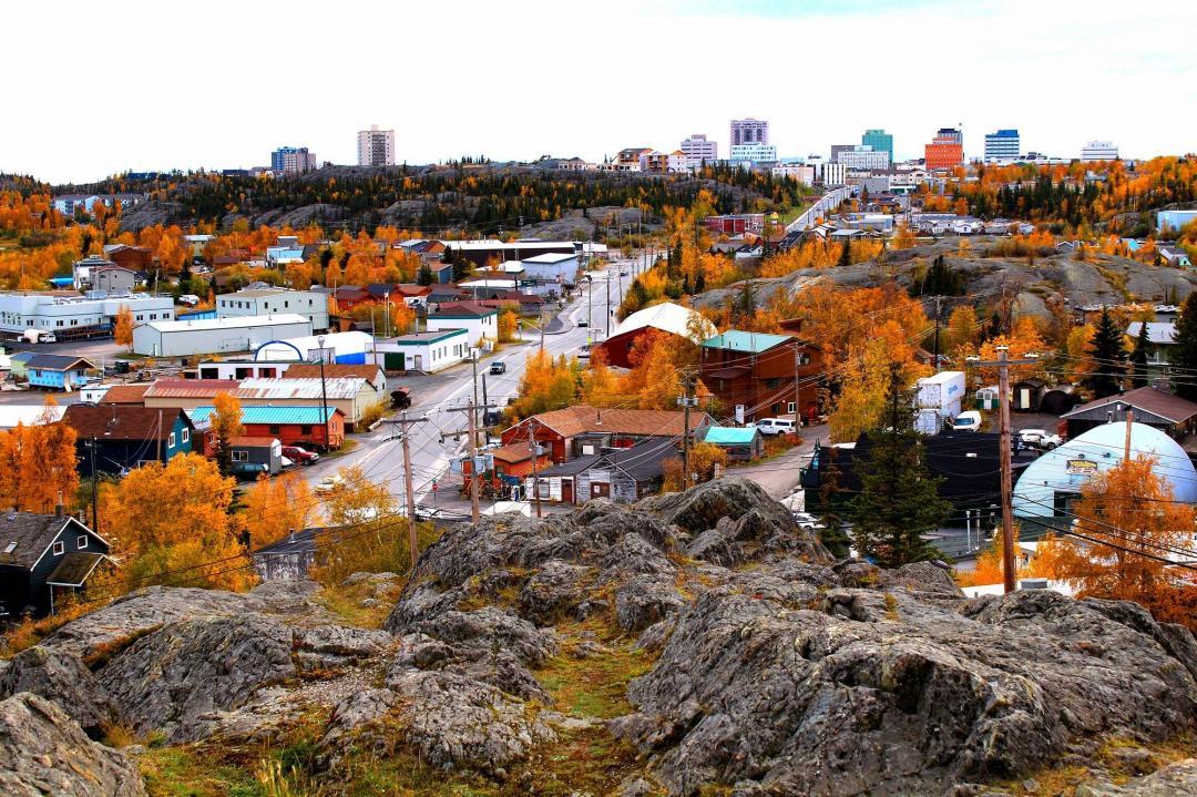 由當地導遊帶領您認識黃刀鎮的歷史與迷人之處