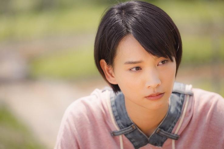 談善言在《野人老師》演善良又溫柔的晨光老師。(劇照)