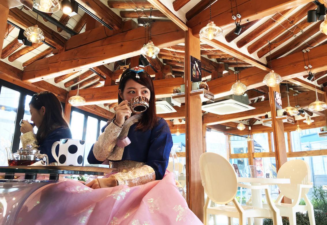 絕佳地理位置,讓您一出去便置身於北村韓屋村中