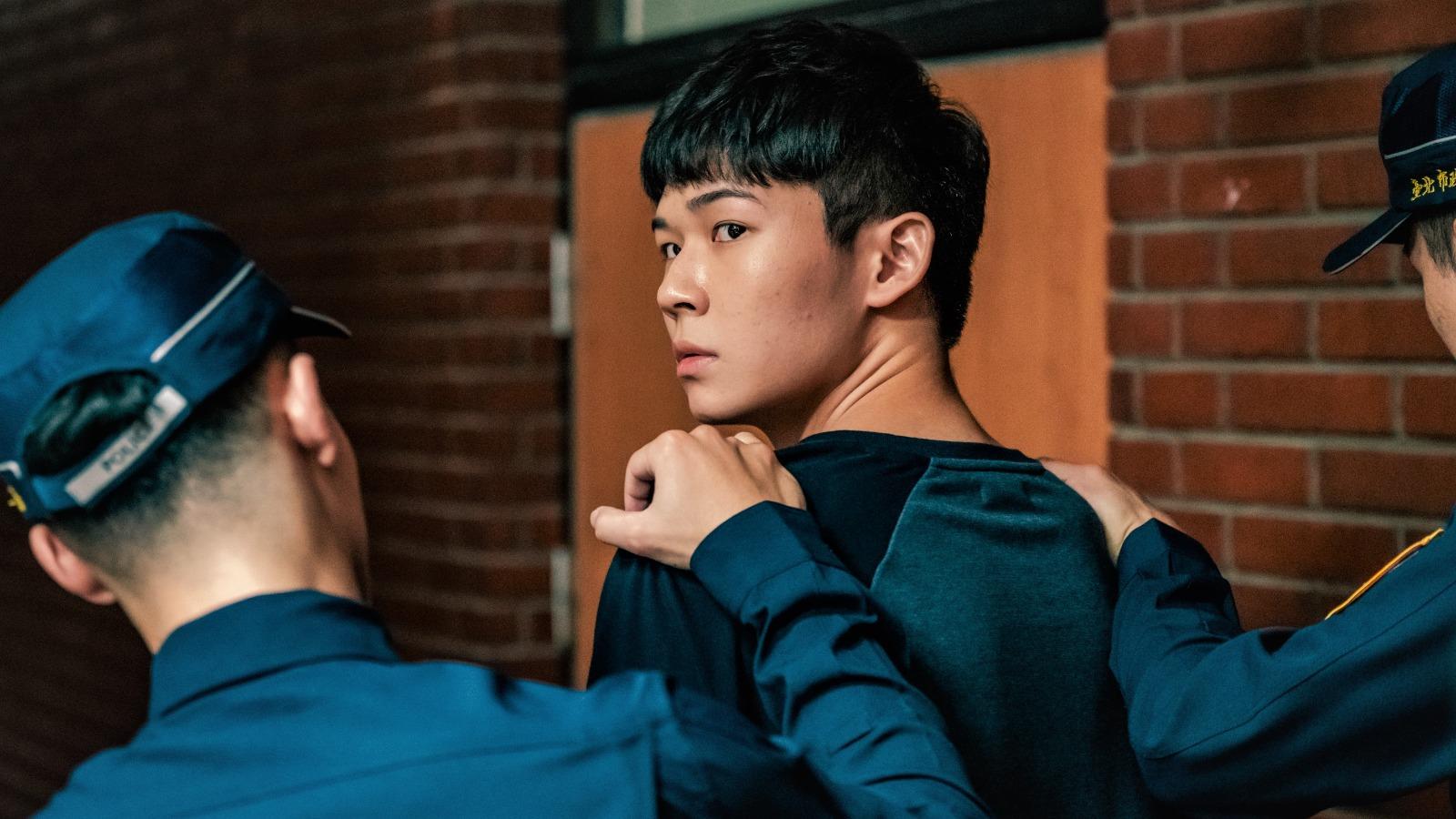 《該死的阿修羅》探討媒體眼中的冷血殺人魔是如何形成。(劇照)