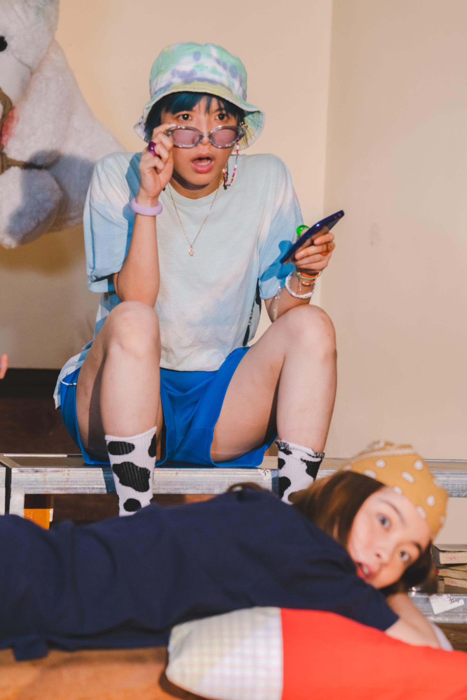 鍾雪瑩是獨生女,起初擔心與大班女生相處。(《深宵閃避球》劇照)