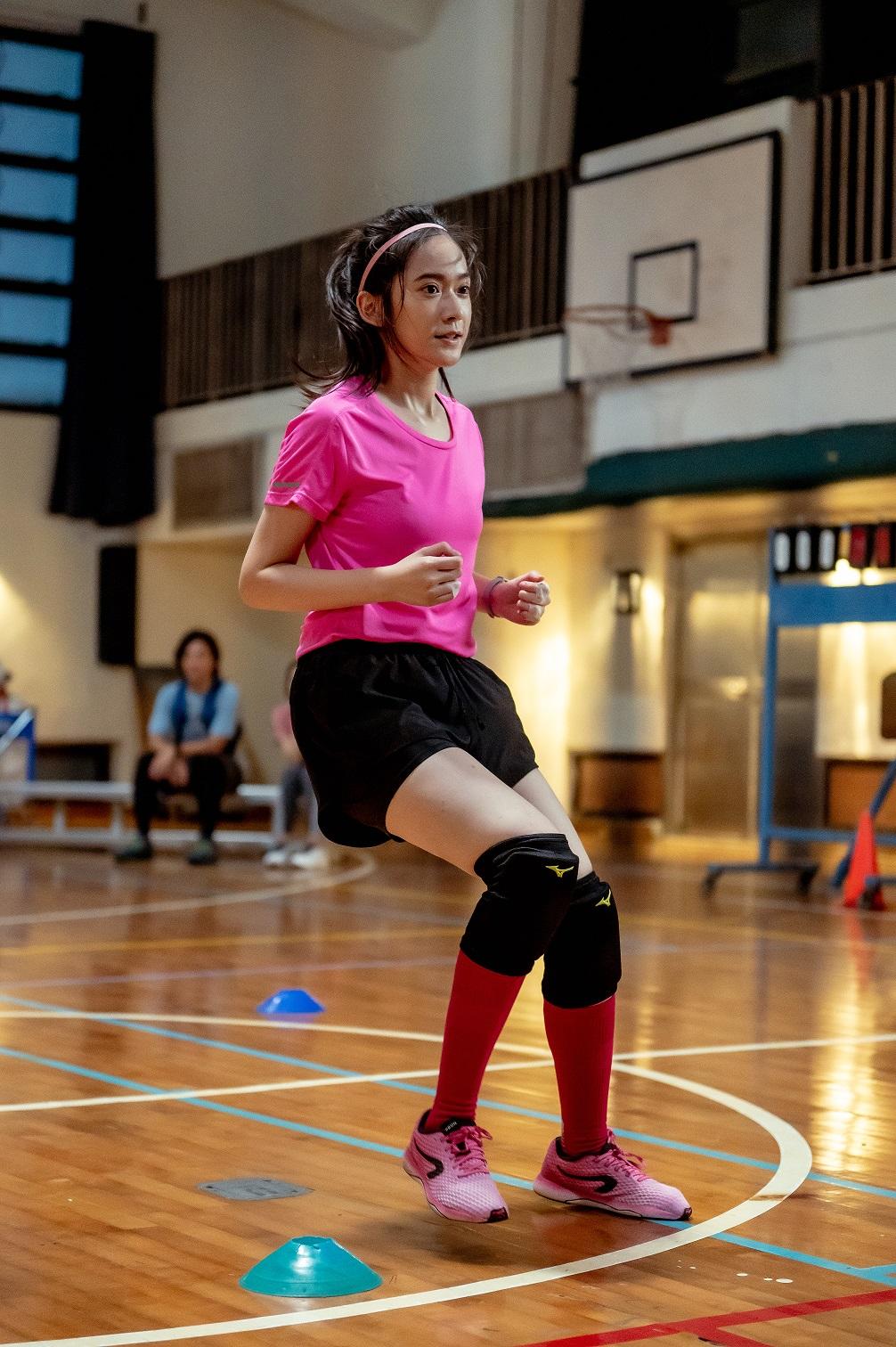 雲浩影在《深宵閃避球》演「翠兒」,她自言是戲裡的美妝達人。(《深宵閃避球》劇照)