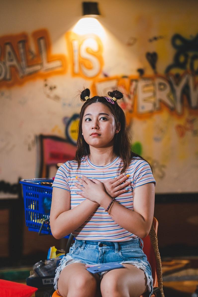 黃淑蔓在《深宵閃避球》演Paula,她為角色增肥。(《深宵閃避球》劇照)